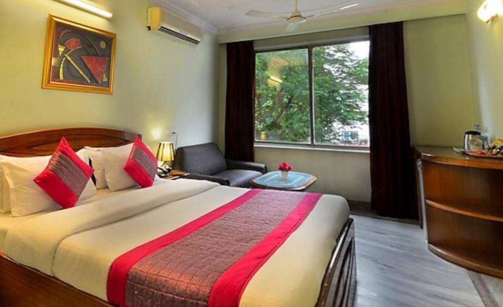 Hotel Pablas International, New Delhi, Near Metro Экстерьер фото