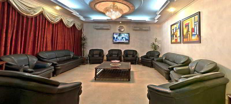 Hotel Pablas International, New Delhi, Near Metro Экстерьер фото
